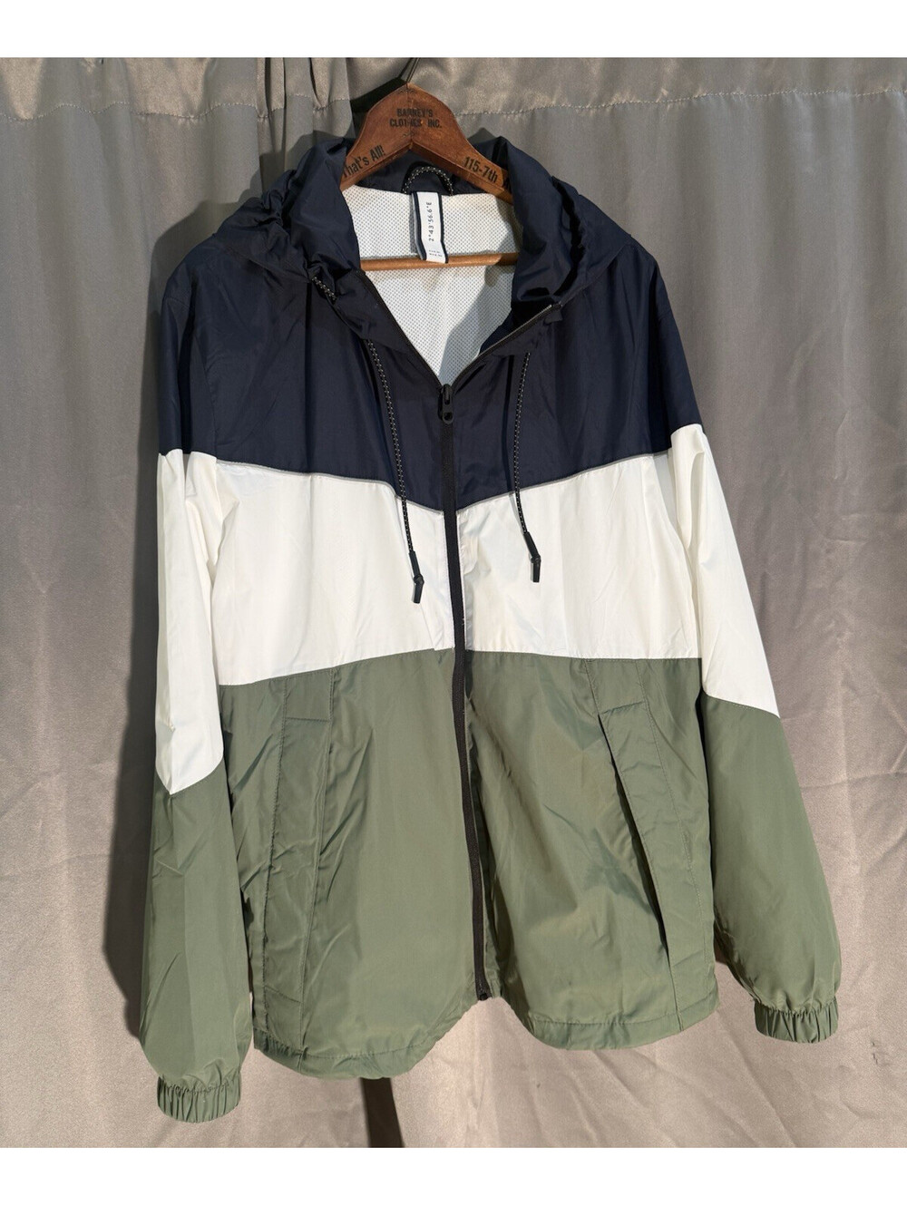 Men's Colorblock Hooded Windbreaker Jacket Full Zip Pockets XL Navy/White/Green